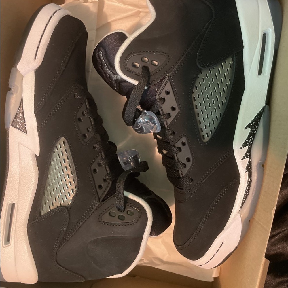 Jordan five Oreos 2021